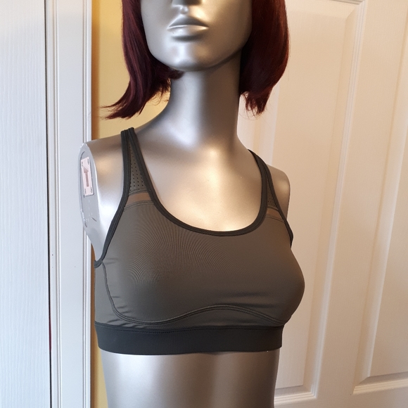 Lululemon sport bra - Picture 3 of 3